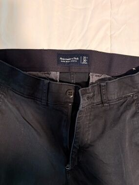 Abercrombie & Fitch Black Stretch Super Skinny Pants 31/30